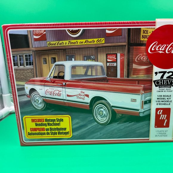 AMT 1:25 Scale Coca-Cola 1972 Chevy Pickup Truck Model Kit - Picture 1 of 4